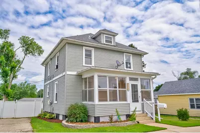811 W Franklin Street, Portage, WI 53901 - Photo 1