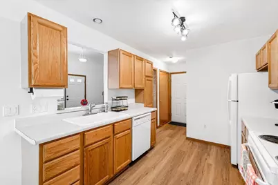 3222 Stonecreek Drive, Madison, WI 53719 - Photo 28