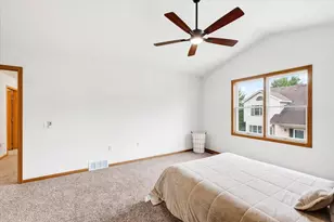 3222 Stonecreek Dr, Madison, WI 53719 - Photo 4