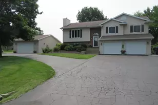 W8767 Niblick Rd, Beaver Dam, WI 53916 - Photo 2