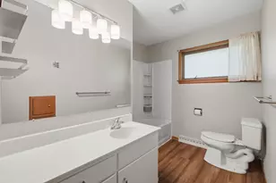 402 E Dean Ave, Madison, WI 53716 - Photo 18