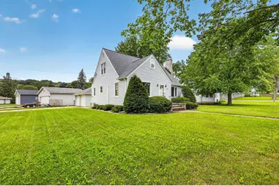 403 N Main Street, Deerfield, WI 53531 - Photo 28