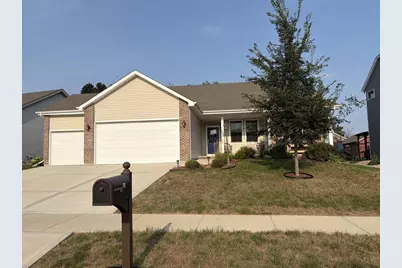 702 Merlot Lane, Cambridge, WI 53523 - Photo 2