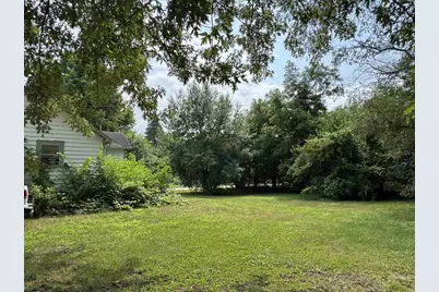 367 E Centre Street, Beloit, WI 53511 - Photo 4