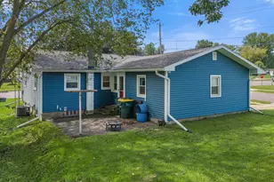 548 W Main St, Reedsburg, WI 53959 - Photo 30