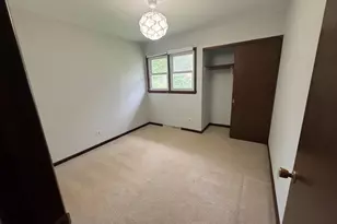 4718 Eldorado Ln, Madison, WI 53716 - Photo 10