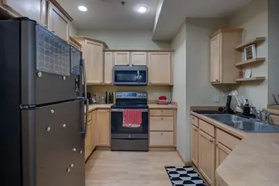 8261 Starr Grass Drive, Madison, WI 53719 - Photo 8