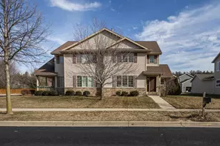2666 Dungarvan Rd, Fitchburg, WI 53711 - Photo 2