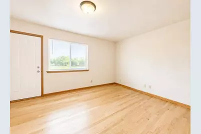1405 Oconomowoc Avenue, Watertown, WI 53094 - Photo 16