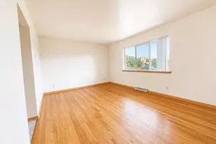 1405 Oconomowoc Ave, Watertown, WI 53094 - Photo 10