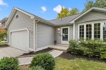 5642 Irongate Drive, Madison, WI 53716 - Photo 2