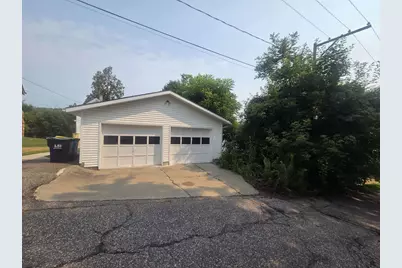 205 W Broadway Street, Rock Springs, WI 53961 - Photo 24