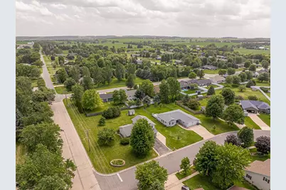 509 Gold Coast Lane, Janesville, WI 53536 - Photo 6