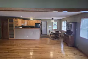 19 E Auburn Dr, Beloit, WI 53511 - Photo 14