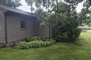 19 E Auburn Dr, Beloit, WI 53511 - Photo 40