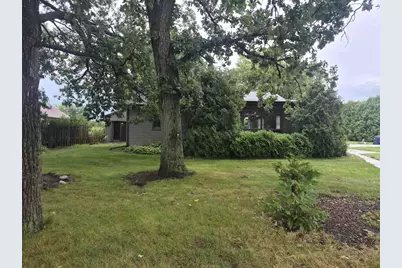 19 E Auburn Drive, Beloit, WI 53511 - Photo 44