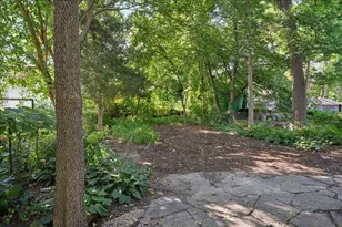 1227 Spaight St, Madison, WI 53703 - Photo 24