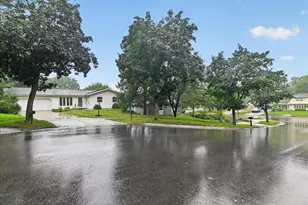 5 Yorktown Cir, Madison, WI 53711 - Photo 4