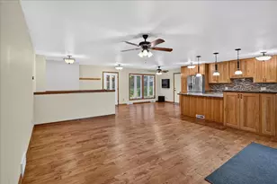 5 Yorktown Cir, Madison, WI 53711 - Photo 34