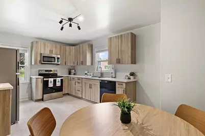 1014 Walker Street, Janesville, WI 53545 - Photo 6