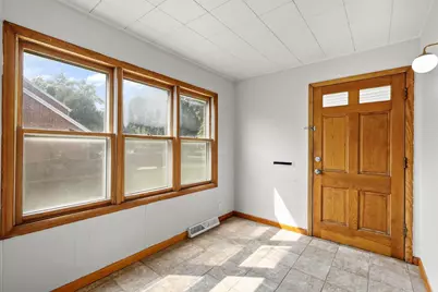 1014 Walker Street, Janesville, WI 53545 - Photo 10