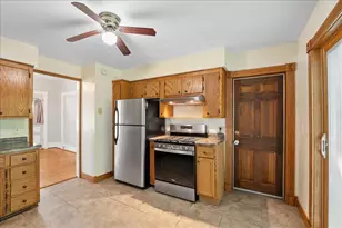 1227 Spaight St, Madison, WI 53719 - Photo 6