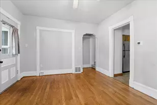 1227 Spaight St, Madison, WI 53719 - Photo 4