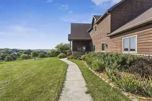 N8594 Hay Hollow Rd, Blanchardville, WI 53516 - Photo 8