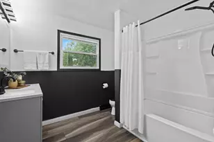 1930 Shelley Ln, Madison, WI 53704 - Photo 24