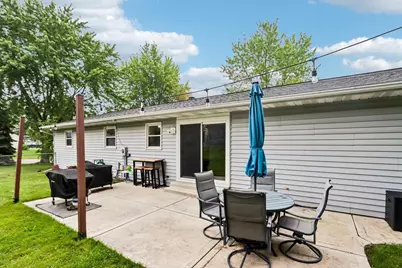 900 Olympic Street, Sun Prairie, WI 53590 - Photo 2
