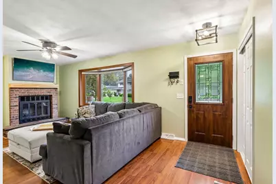 900 Olympic Street, Sun Prairie, WI 53590 - Photo 14