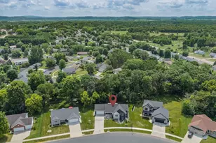 1002 Hay Creek Trail, Reedsburg, WI 53959 - Photo 12