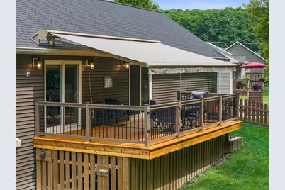 1002 Hay Creek Trail, Reedsburg, WI 53959 - Photo 8