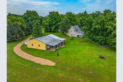 541 Union Road, Brooklyn, WI 53521 - Photo 4