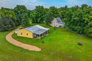 541 Union Rd, Brooklyn, WI 53521 - Photo 4