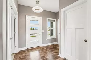 2115 Baptisia Pass, Sun Prairie, WI 53590 - Photo 4