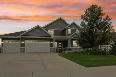 2115 Baptisia Pass, Sun Prairie, WI 53590 - Photo 2