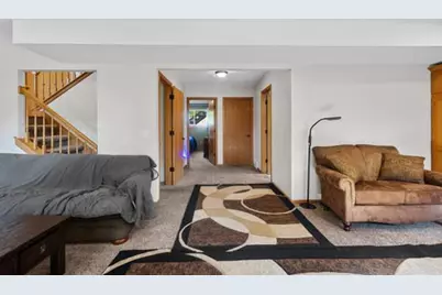 829 Edgemore Drive, Sun Prairie, WI 53590 - Photo 32