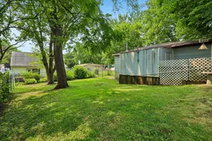 1937 Tennyson Ln, Madison, WI 53704 - Photo 18