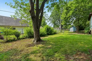 1937 Tennyson Ln, Madison, WI 53704 - Photo 20