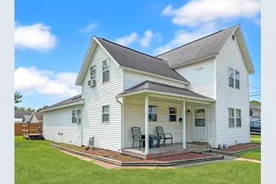 514 E Iowa Street, Prairie Du Chien, WI 53821 - Photo 4