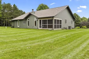 6548 N Ron Rd, Janesville, WI 53536 - Photo 6