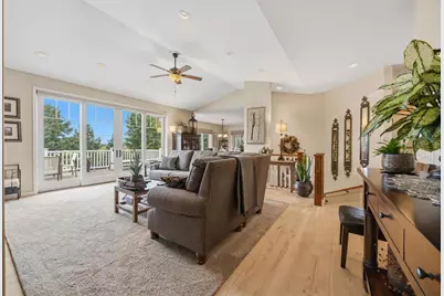818 Bluebird Pass, Cambridge, WI 53523 - Photo 8