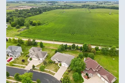 818 Bluebird Pass, Cambridge, WI 53523 - Photo 64