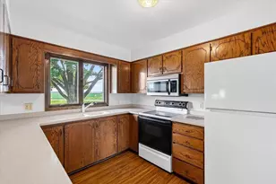 7124 Schneider Rd, Middleton, WI 53562 - Photo 12