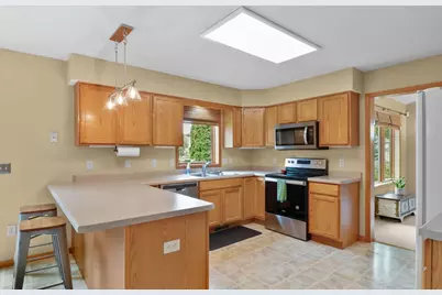 510 Traveler Lane, Madison, WI 53718 - Photo 8