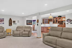 93 Queens Way, Fond du Lac, WI 54935 - Photo 52