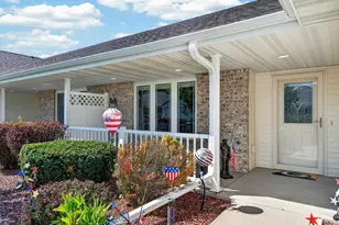93 Queens Way, Fond du Lac, WI 54935 - Photo 2