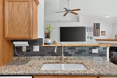 93 Queens Way, Fond du Lac, WI 54935 - Photo 22