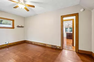 309 N Brearly St, Madison, WI 53703 - Photo 6